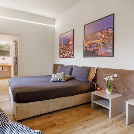 Lucy Charming Modern Near Piazza Della Liberta